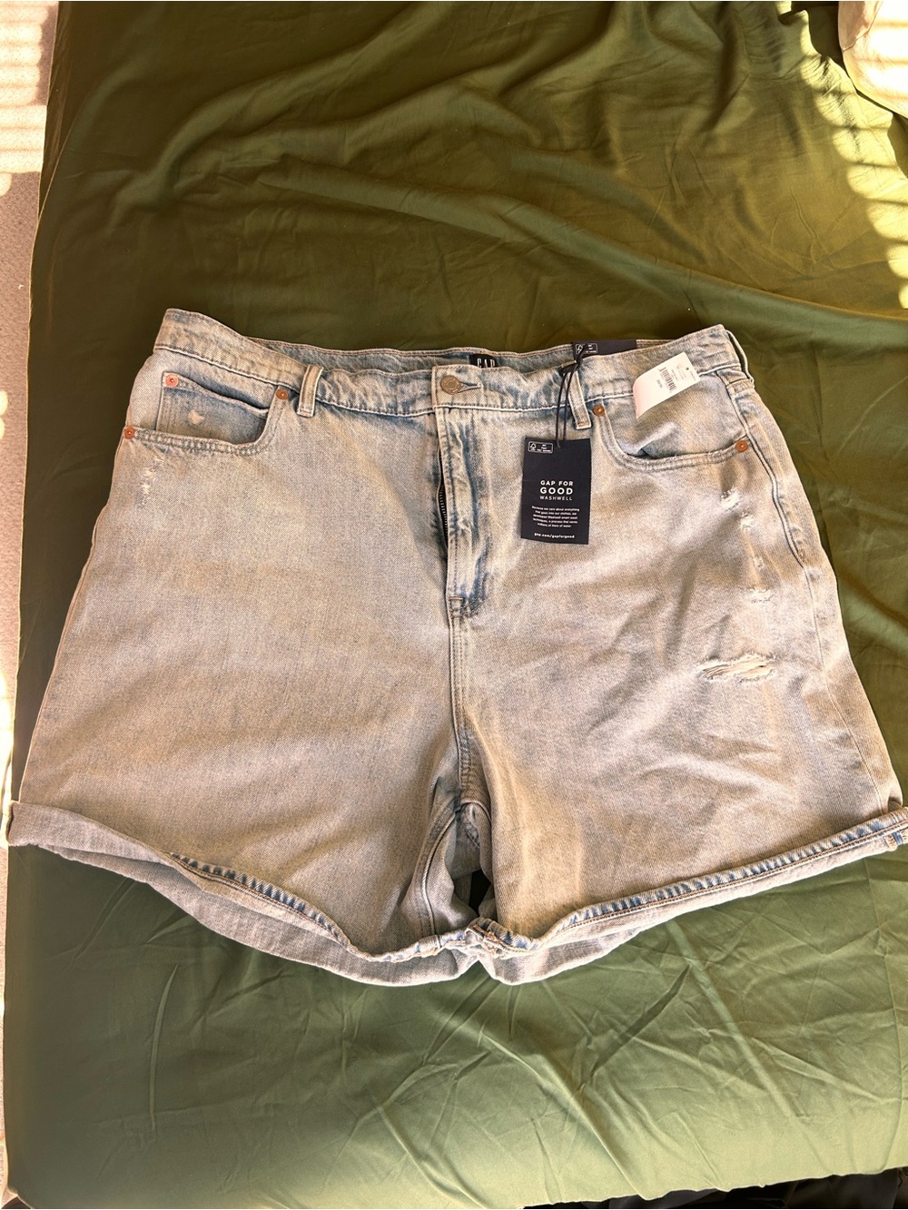 GAP Light Blue High-Rise Mom Short